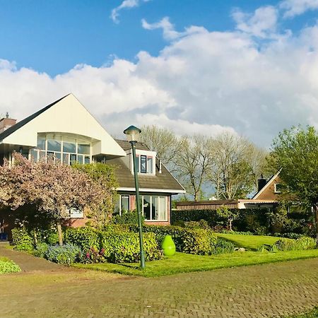 Gastenverblijf Villa Buitenplaats Wergea Contactloos Inchecken Naarderburen Extérieur photo